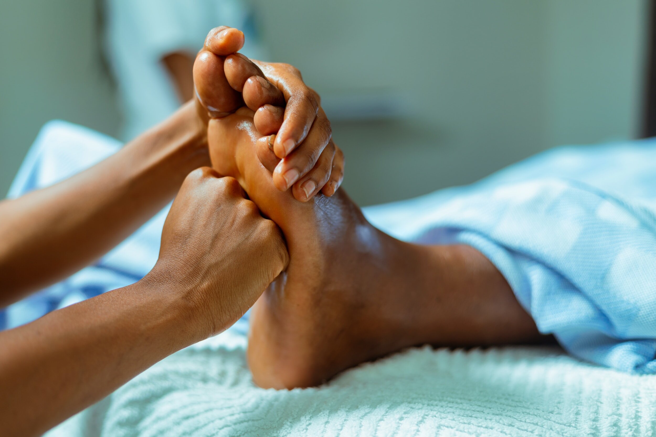 Foot & Legs Massage